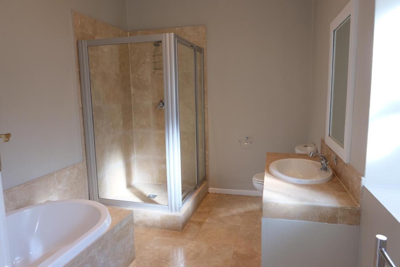 11 Westcliff Rentals Германус Екстер'єр фото